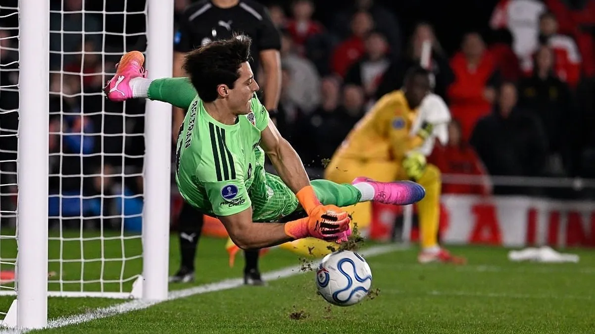 Beltran tra Fiorentina e Inter: il no al River cambia gli scenari-2