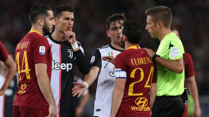 La Juventus cede alla distanza, alla Roma i tre punti Champions