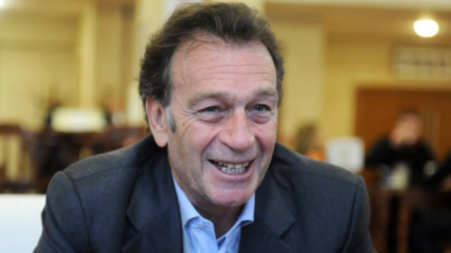 Furia Cellino spara a zero su tutti, dichiarazioni di fuoco anche contro la politica