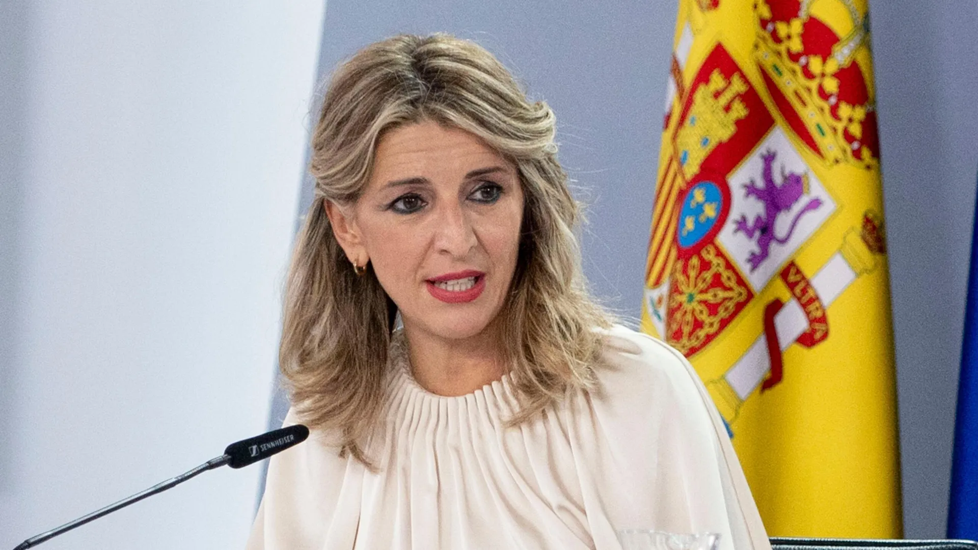 Barcellona, l'accusa di Yolanda Diaz