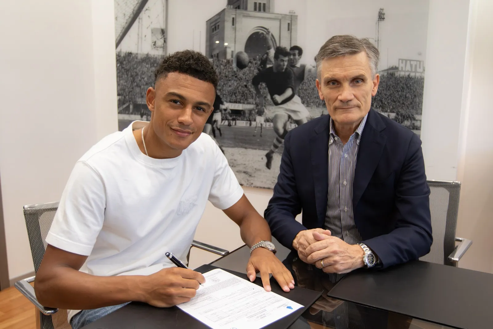 Bologna, ufficiale l'arrivo di Ndoye