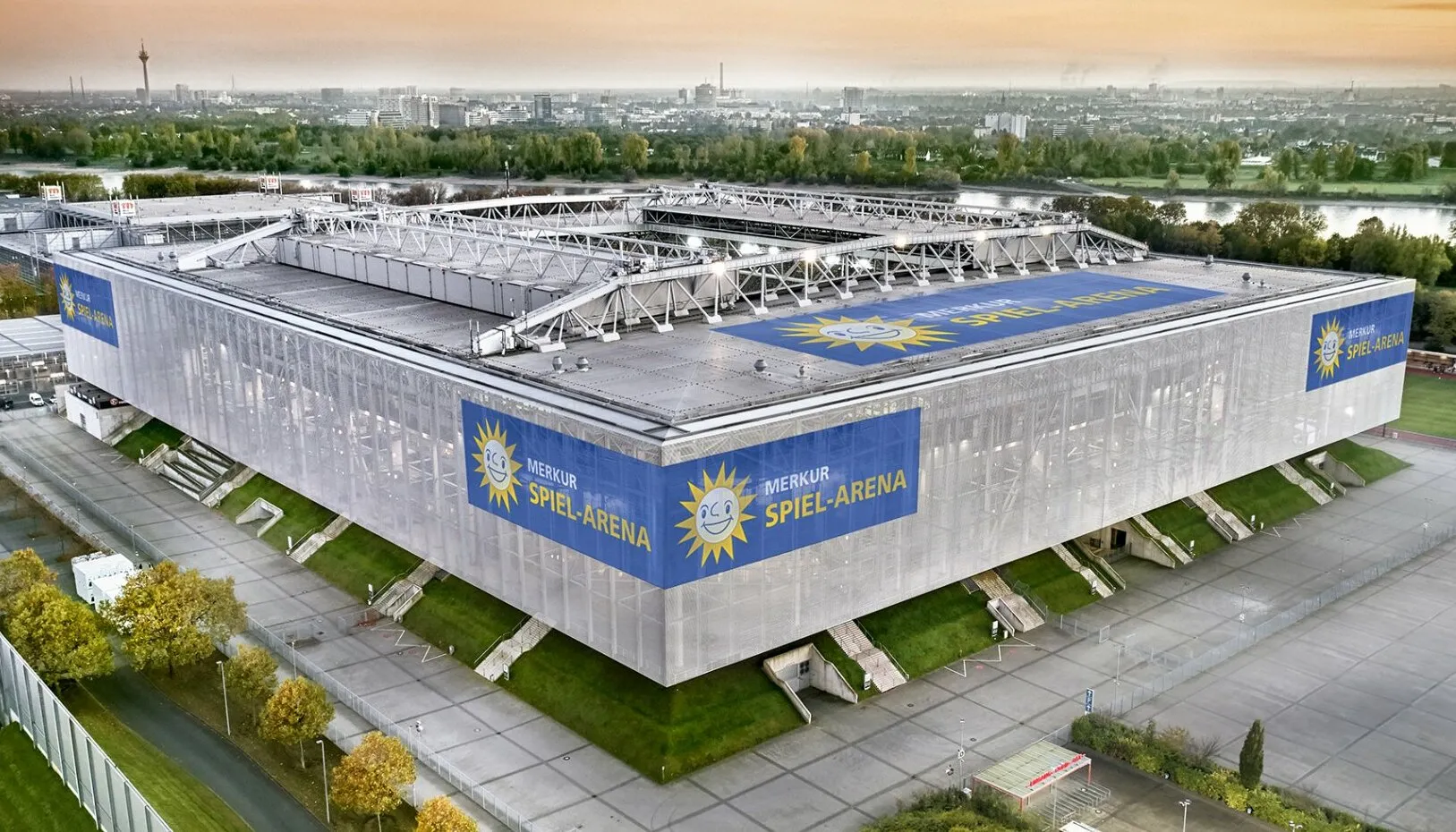 Current picture of the MERKUR Spiel-Arena in Düsseldorf-Stockum, Germany
