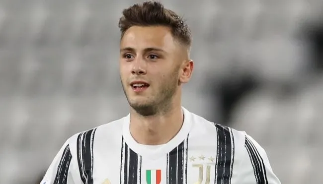 Calciomercato Genoa, spunta Vrioni per Blessin