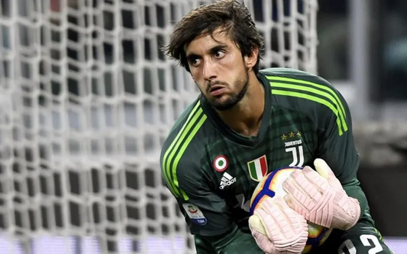 Juventus, il Benfica su Perin