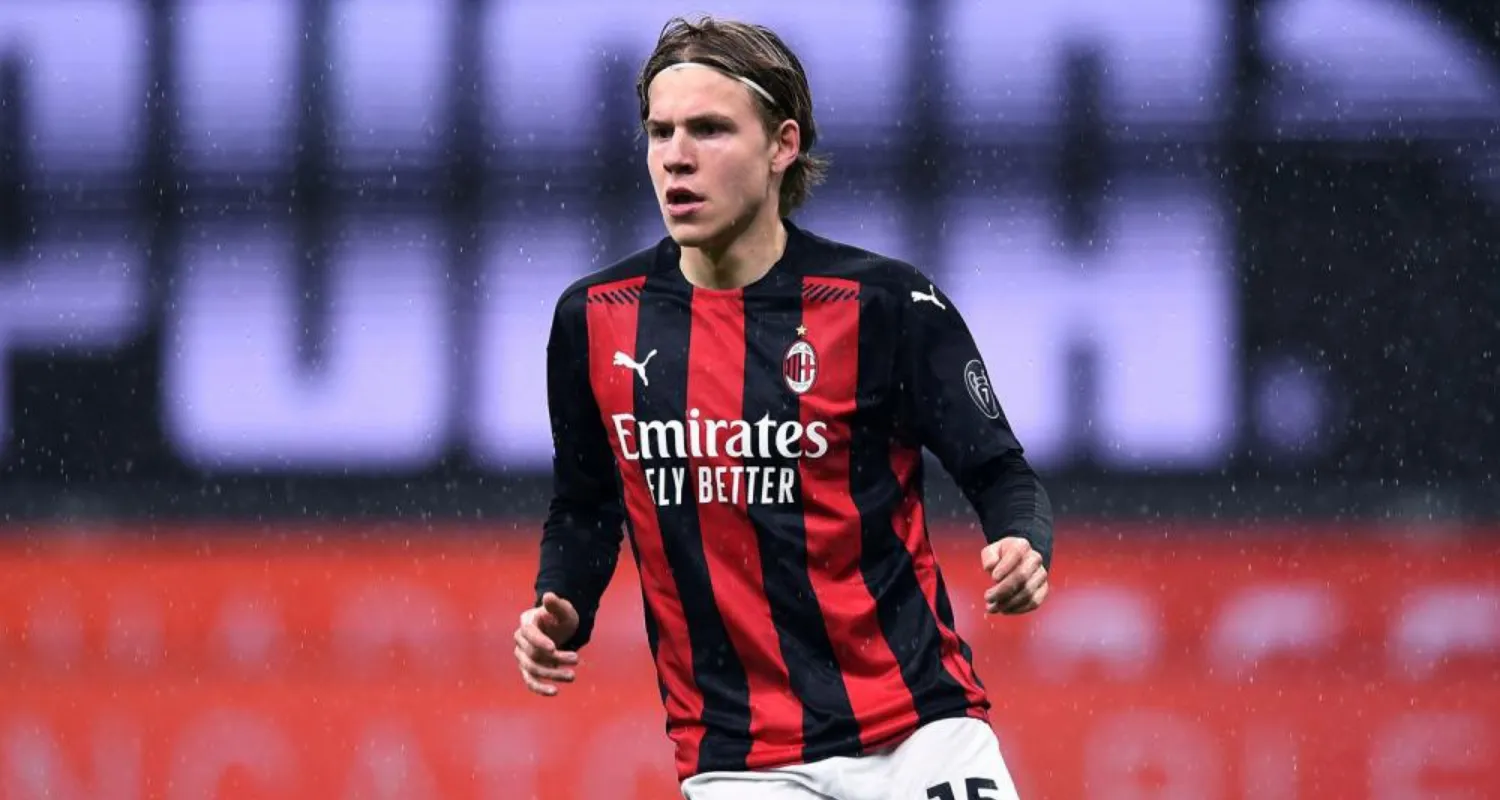 Milan, nuovo look sulla fascia: decisione su Hauge