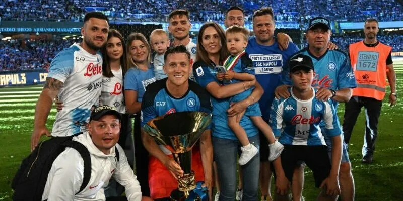 Napoli, Zielinski