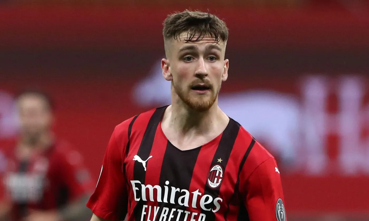 Milan, la fascia destra non convince: le mosse del Diavolo in estate