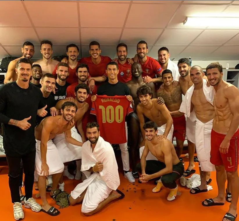 Cristiano Ronaldo: "Grazie a chi mi ha aiutato a raggiungere questo traguardo storico"