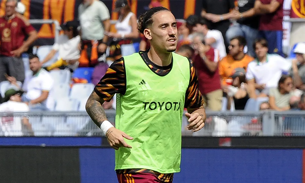 Roma, Tsimikas è già pronto: Angelino rischia il posto?
