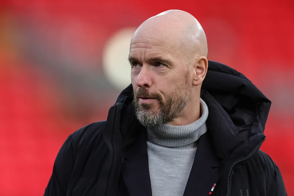 Ufficiale - Bayer Leverkusen, dura due giornate Ten Hag in Bundesliga: esonerato l'ex United