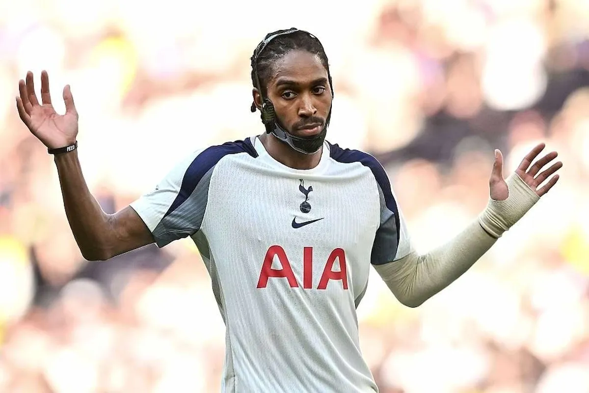 Inter-Tottenham, accordo per Spence: oltre 30 milioni per l'esterno di Chivu
