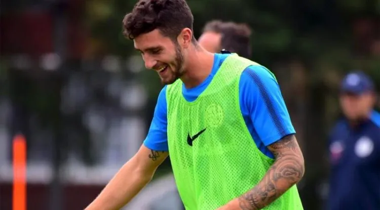 Sfida Inter-Juventus per un difensore argentino: i dettagli