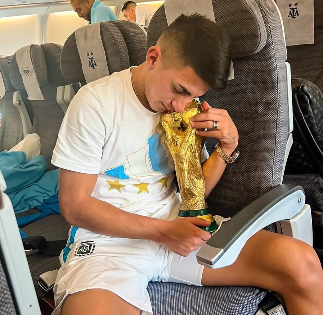Napoli: Giuntoli vuole un campione del mondo