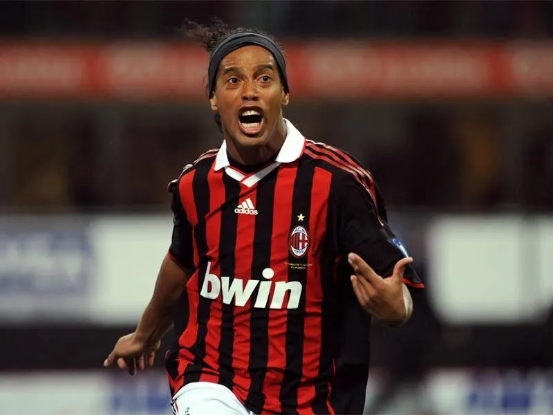 "Maldini potrebbe fare il Presidente della Repubblica": parola di Ronaldinho