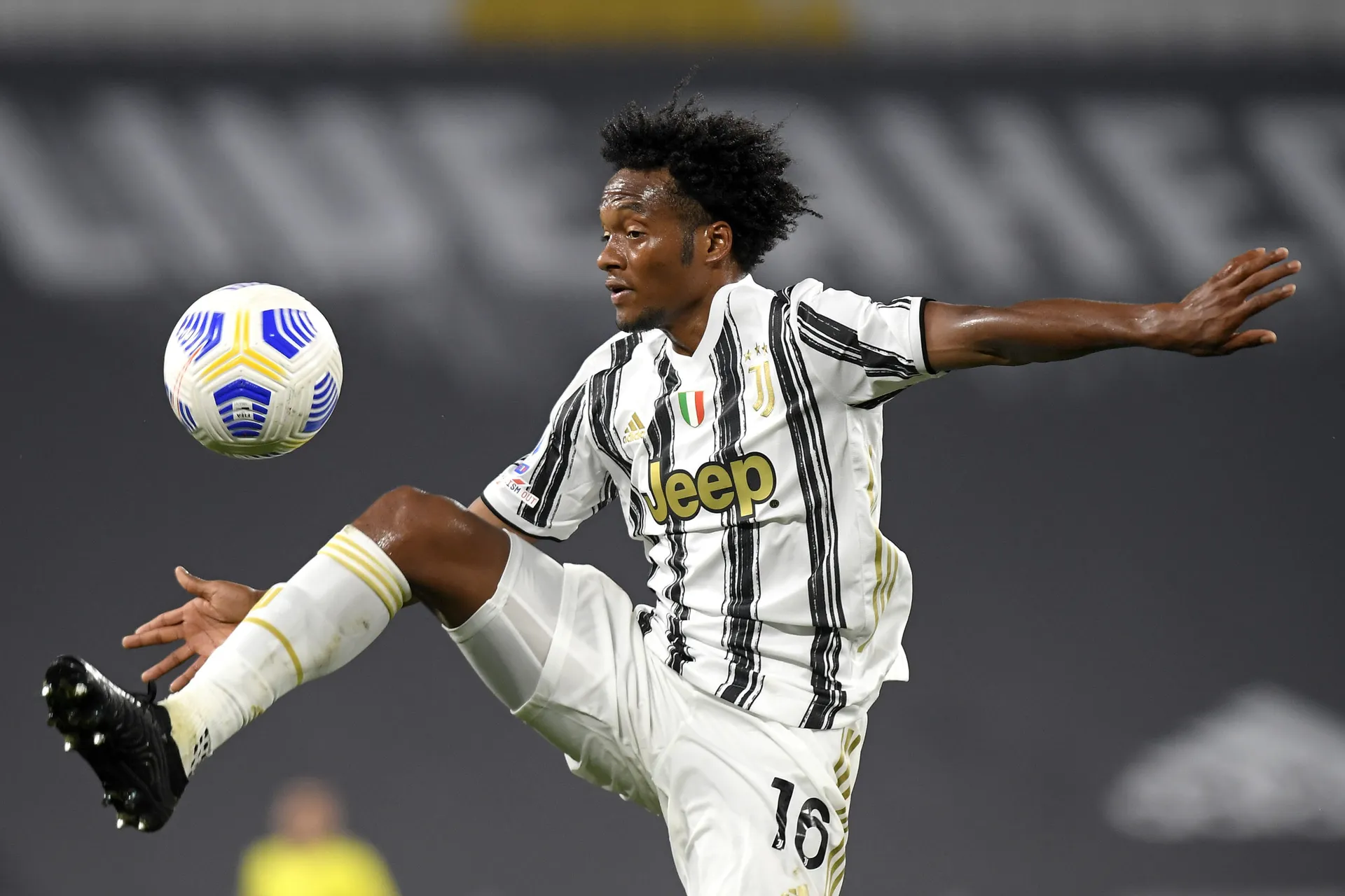 Juventus, Cuadrado: "Vincere fa parte del DNA del Club"