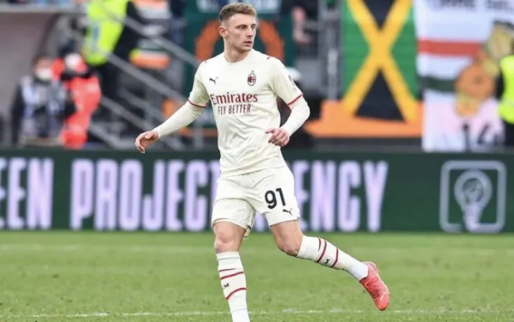 Calciomercato Milan, Luca Stanga chiede spazio: la Juventus lavora ai fianchi