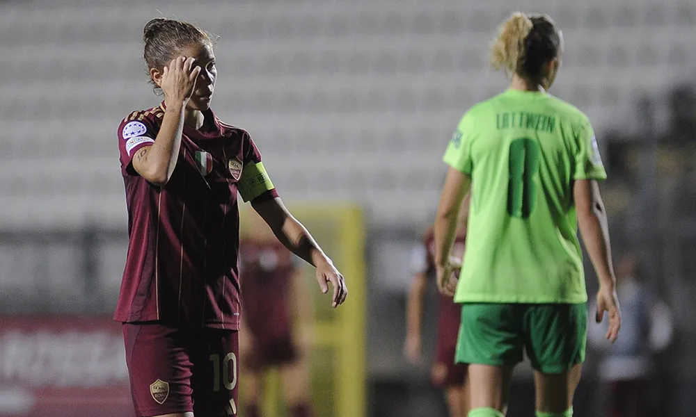 Women's Champions League, la Roma spreca tutto nel recupero: 1-2 per lo Sporting