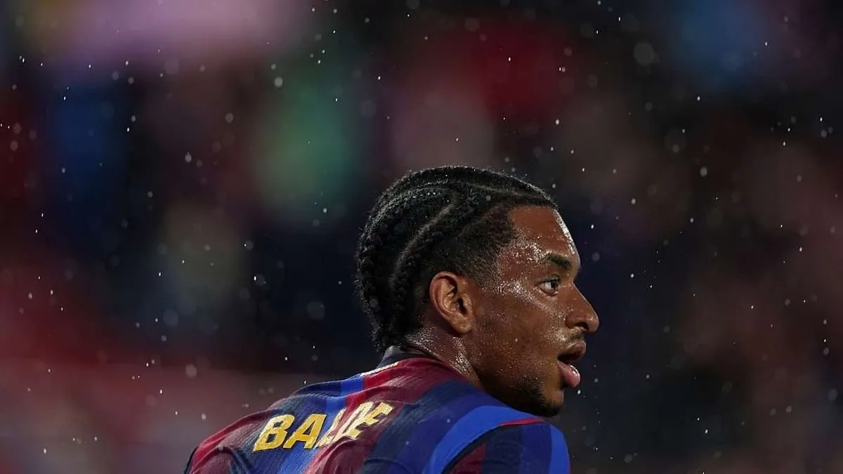Milan, Balde torna in corsa: 12 minuti al Barça e le fasce rossonere in emergenza