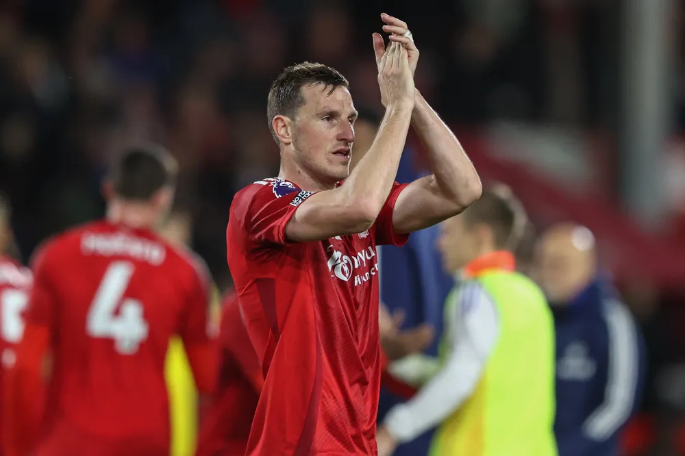 Chris Wood prolunga con Nottingham Forest fino al 2027