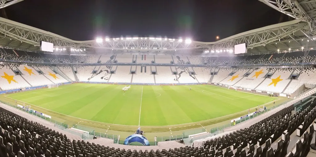 Juventus-Milan: si va verso la gara a porte chiuse