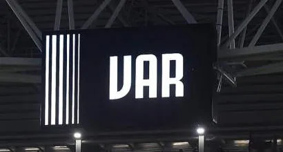 Il Var arriva sui maxi-schermi allo stadio