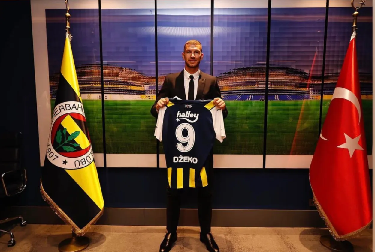 Inter: Edin Dzeko scrive su i suoi social