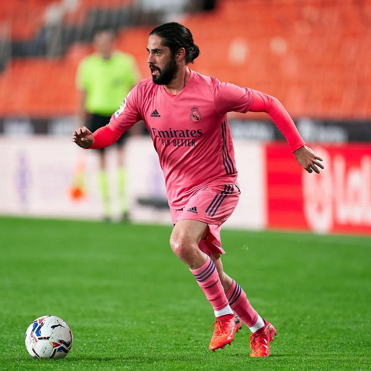Calciomercato Milan, Isco si propone: la decisione di Maldini