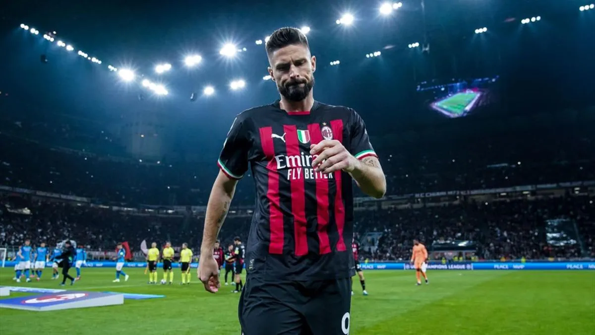 Napoli-Milan, Giroud stringe i denti: le condizioni dell'attaccante