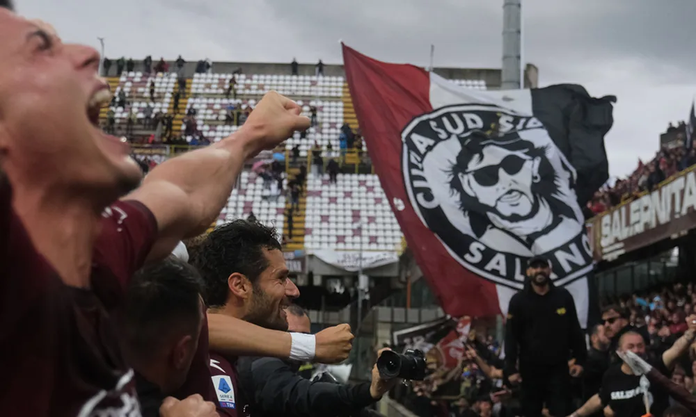 Salernitana pronta a confermare Breda per il derby