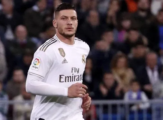 Milan: Jovic in prestito secco?