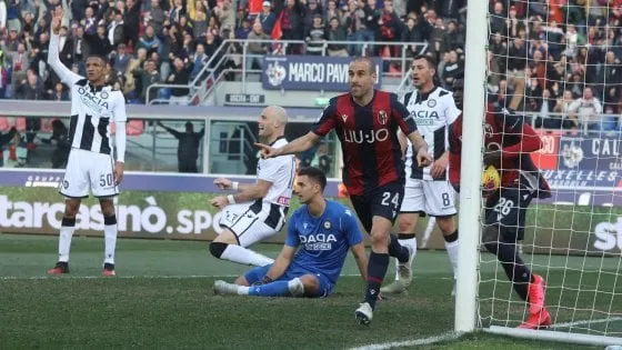 Bologna-Udinese 1-1, Palacio salva i felsinei