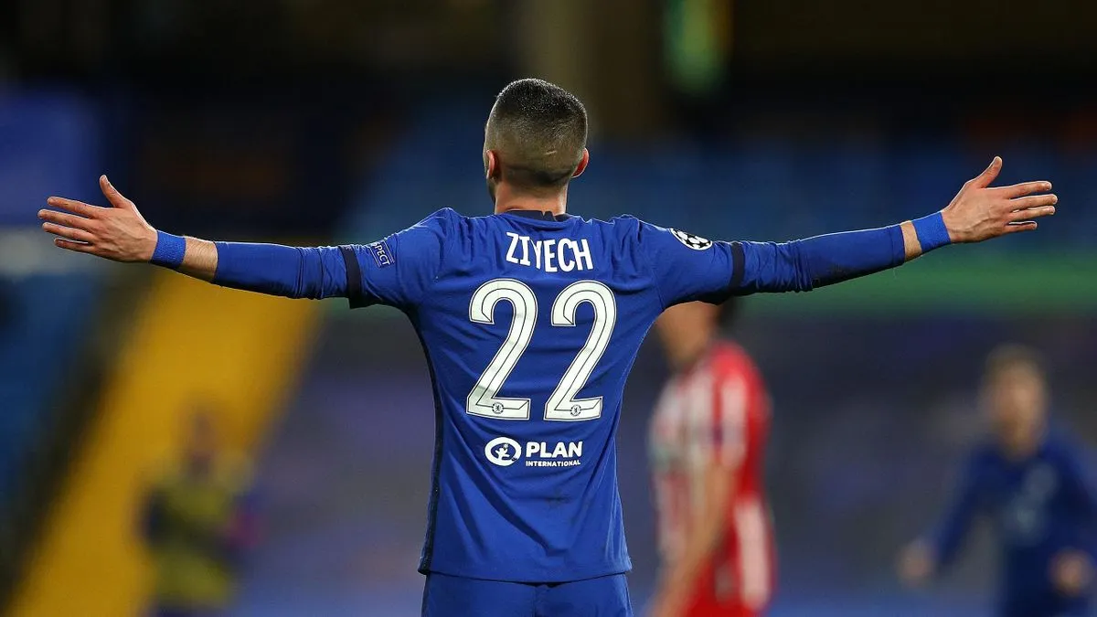 Milan, settimana rovente: dopo De Ketelaere assalto a Ziyech | I dettagli