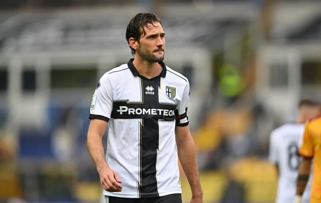 Calciomercato Parma, El Mudo saluta i ducali: una neopromossa lo vuole