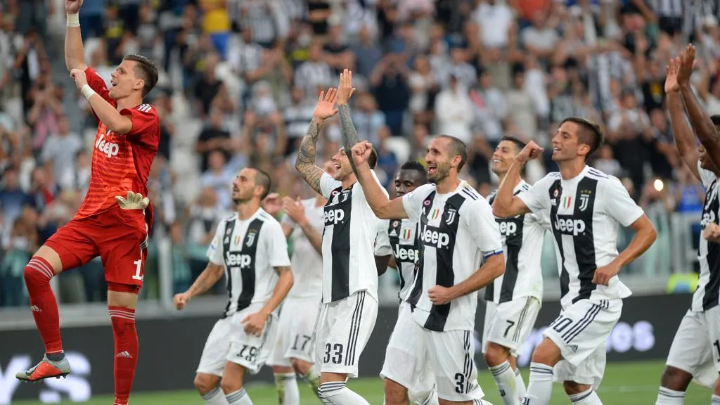 Champions, Juve: favorita dopo 20 anni. Gli highlights della Champions del 1996