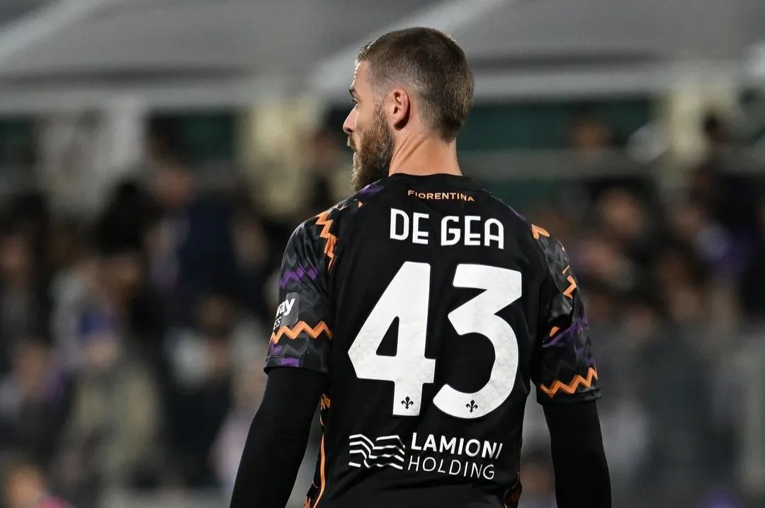 Fiorentina-Milan 2-1, le mani di De Gea e il colpo dell'ex lanciano la Viola | Le pagelle gigliate