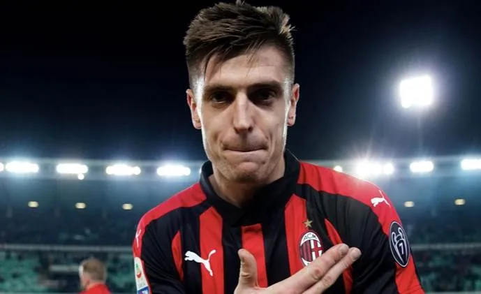 Chelsea e Manchester United su Piatek