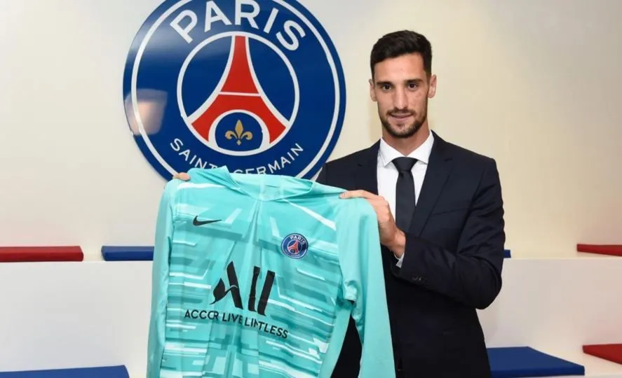 Sergio Rico torna alla vita: diventa padre e torna ad allenarsi
