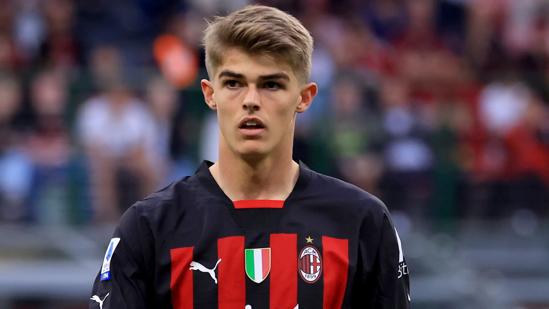 Milan, nessuna vera offerta per De Ketelaere: le intenzioni del club