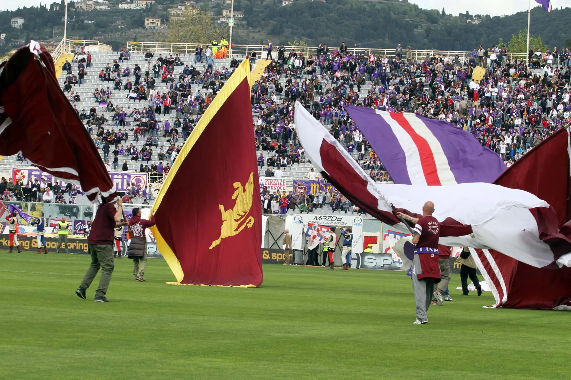 Torino e Fiorentina, un gemellaggio storico tra le tifoserie