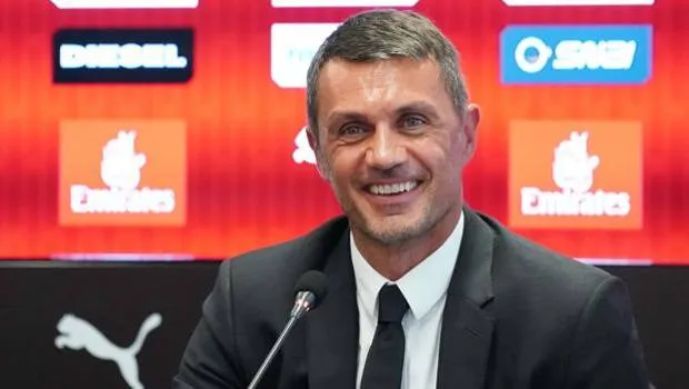 Milan, l'algerino che stuzzica Maldini
