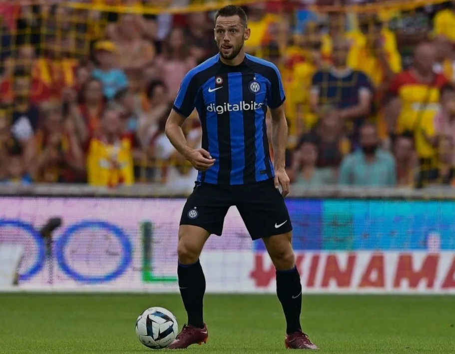 Inter, ag. De Vrij: "Rinnovo? Il dialogo è aperto, assoluta possibilità di rimanere"