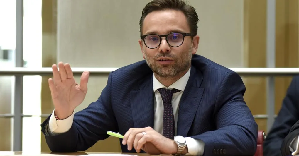 Milan, senza soldi per l’attaccante? Tutt’altro! Che risparmio se si vendono gli esuberi
