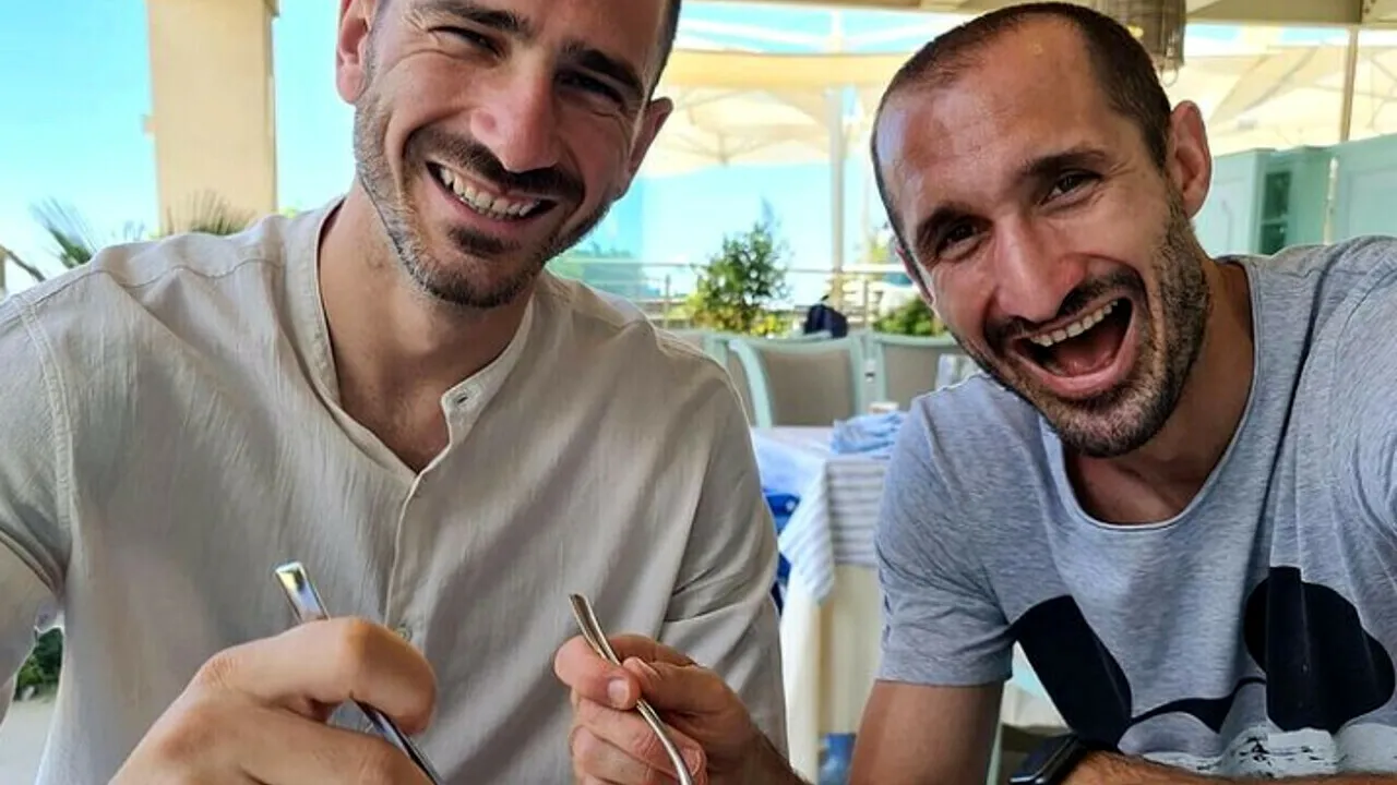 https://www.torinotoday.it/social/bonucci-chiellini-pasta.html
