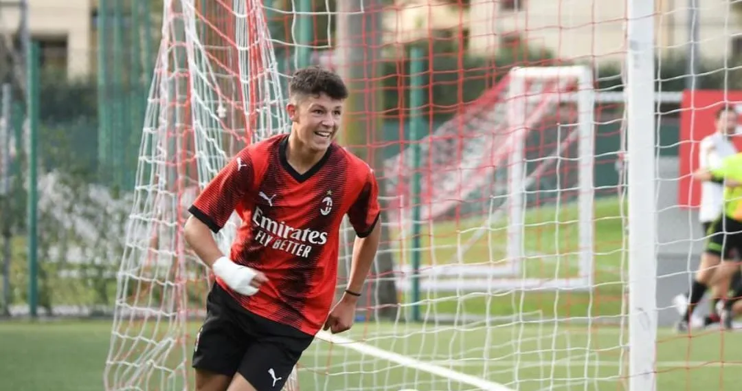 Milan, Simone Lontani entra nella scuderia dei professionisti