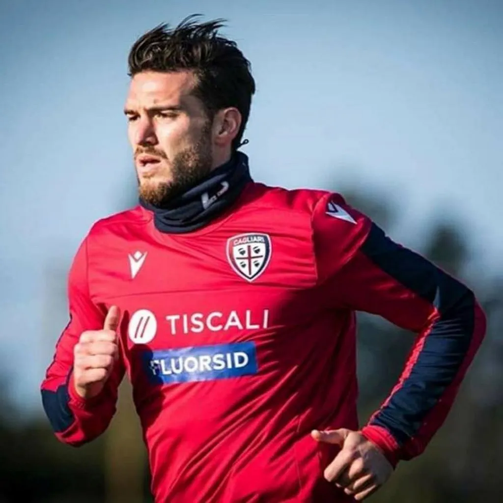 Ceppitelli verso la Fiorentina, il Cagliari lo cede