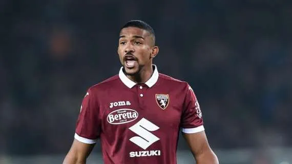 Calciomercato Milan, terza incomoda su due trattative: l'Inter rovina l'idillio