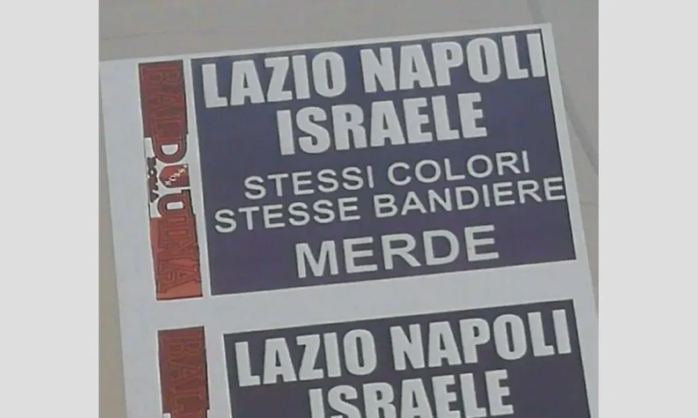 Manifesti ed insulti contro napoletani e laziali