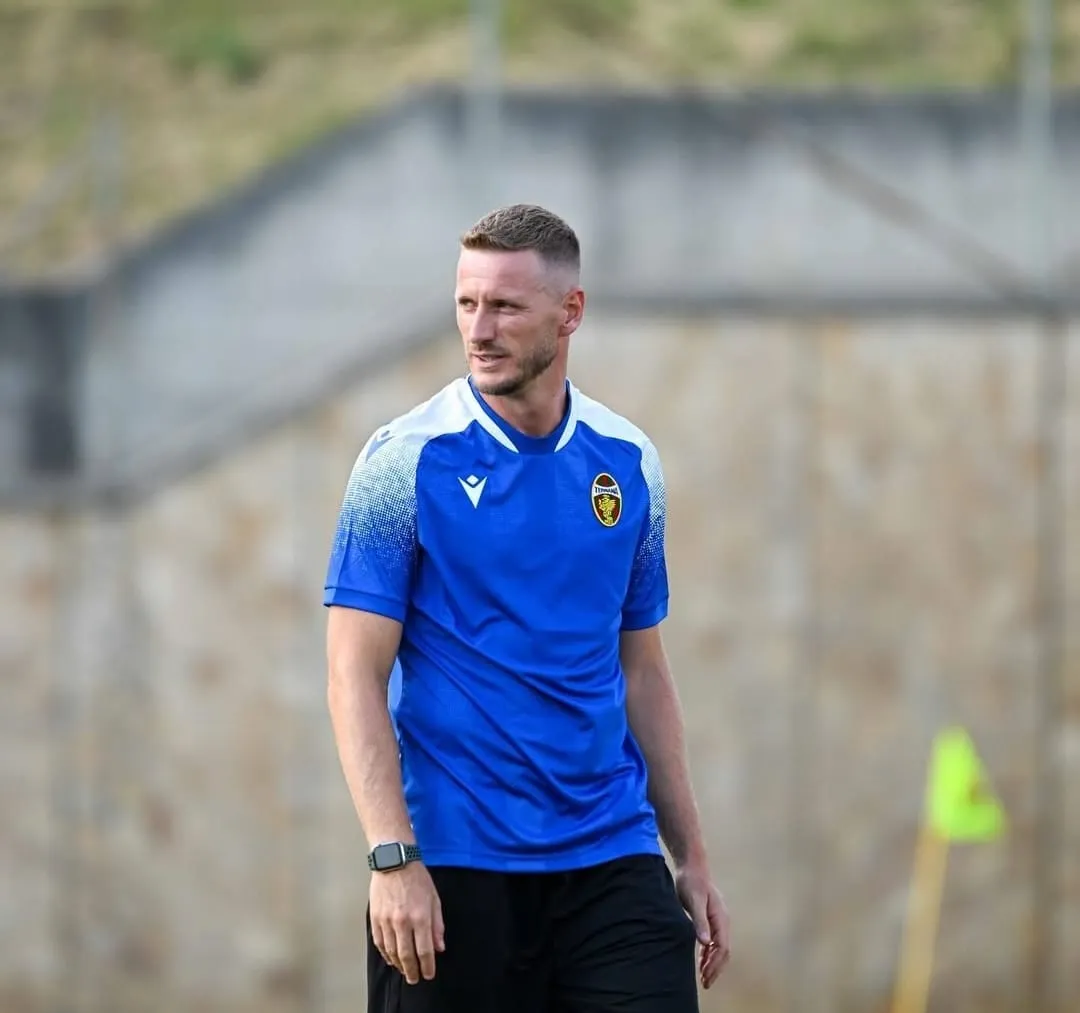 Clamoroso Ternana, esonerato Ignazio Abate!