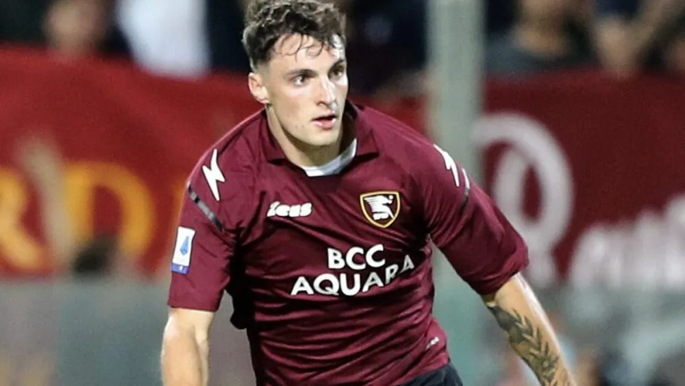 Cagliari, Zortea come Dybala: il dato impressionante