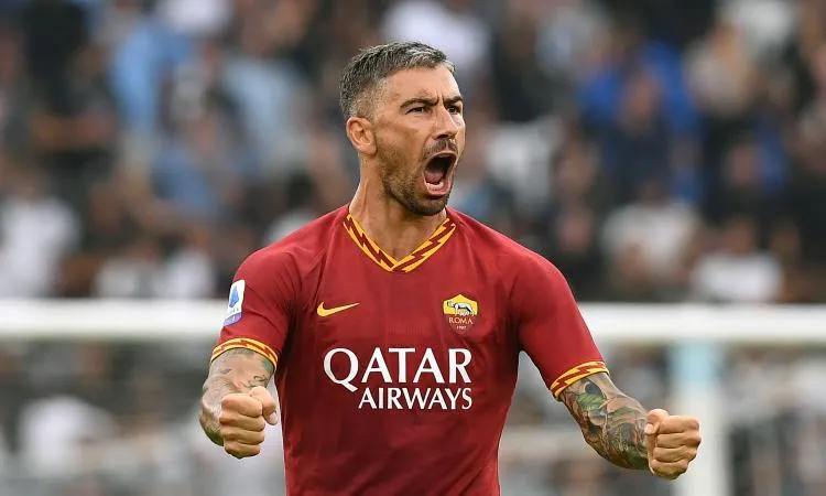 Roma, Kolarov vuole il rinnovo